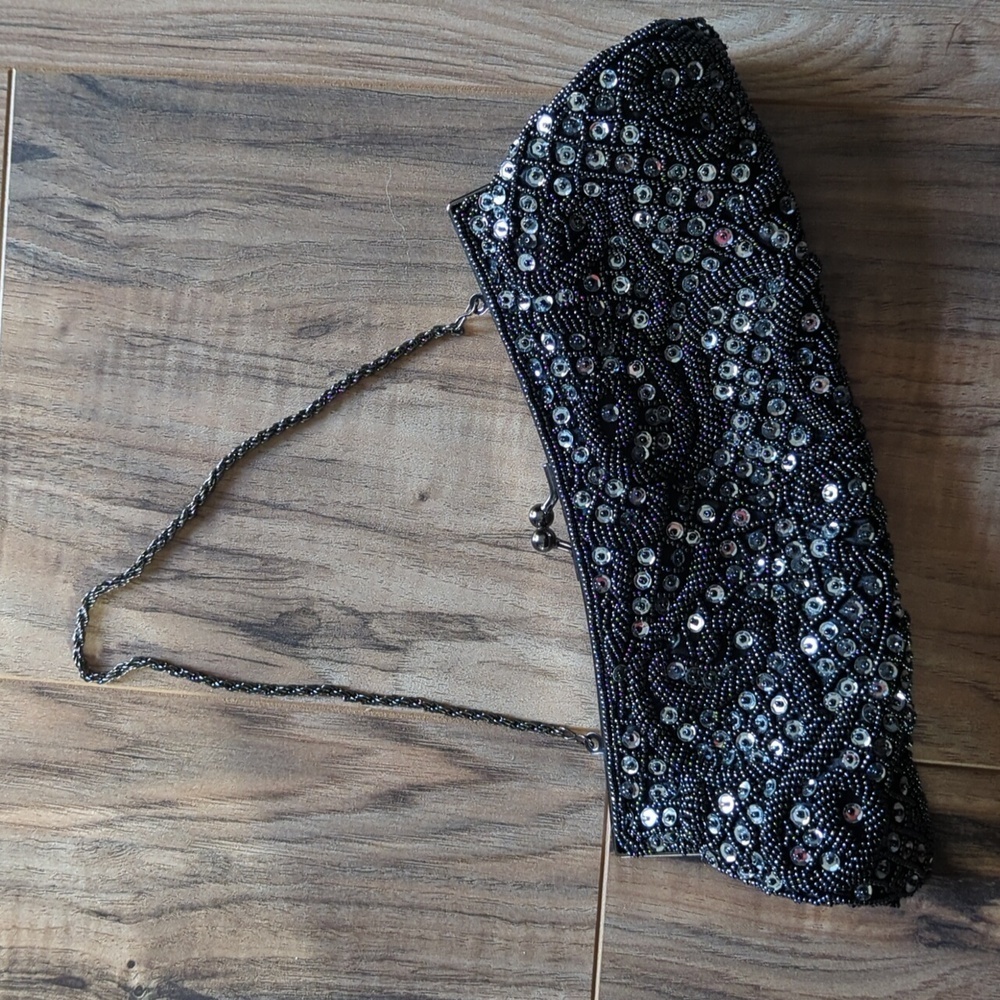 Cache women's beaded clutch. Women's clutch or shoulder bag.